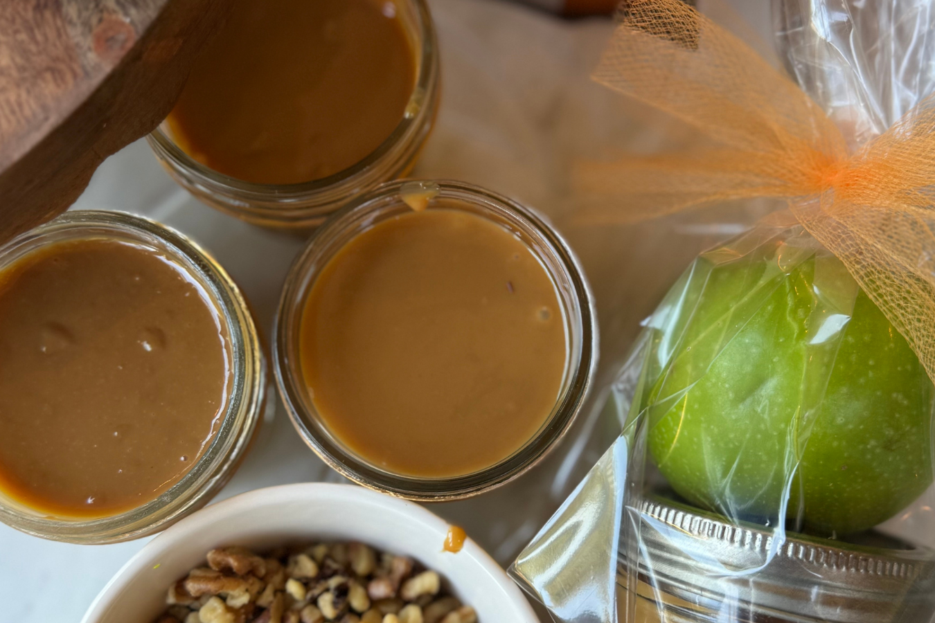 Caramel Apple Bars